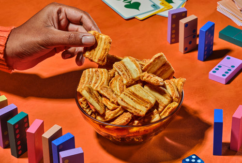 Asiago & Cheddar Cheese Crisps E7